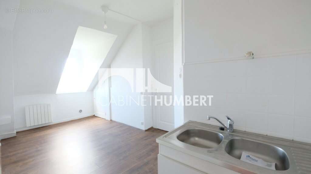 Appartement 110 m² à Saint-Etienne  - photo 4