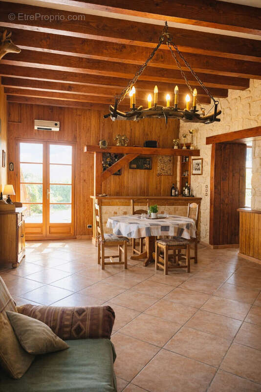 Maison à LA COTE-SAINT-ANDRE