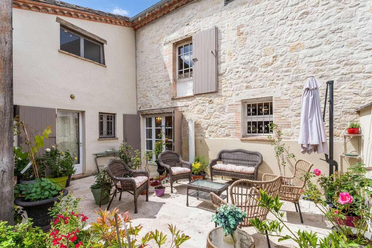 Maison de village avec jardin - photo 4