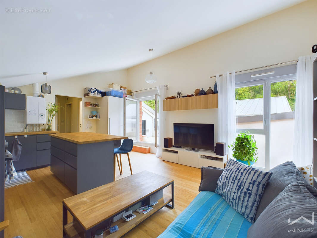 Appartement à CHENNEVIERES-SUR-MARNE
