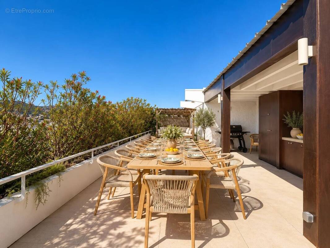 Appartement à MARSEILLE-8E