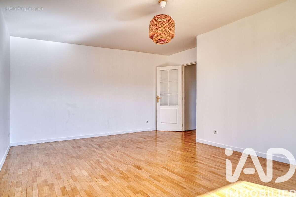Photo 7 - Appartement à RUEIL-MALMAISON