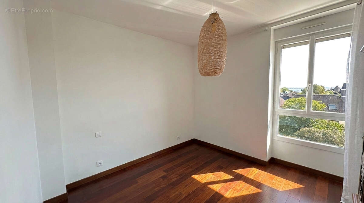 BEG MEIL Appartement T3 aperçu mer- Bourg et plage à pieds - photo 8