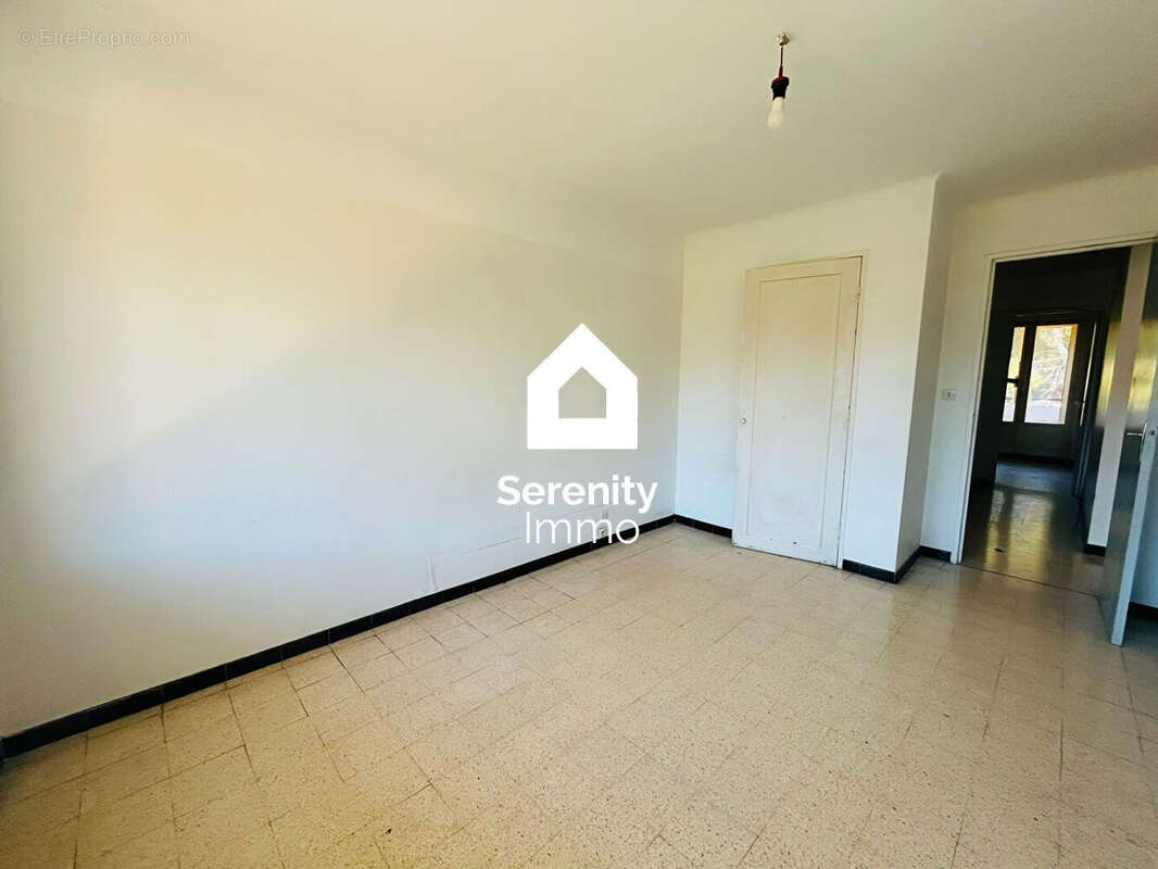Appartement Septemes Les Vallons 3 pièce(s) 68 m2 avec balcons et cave - photo 9