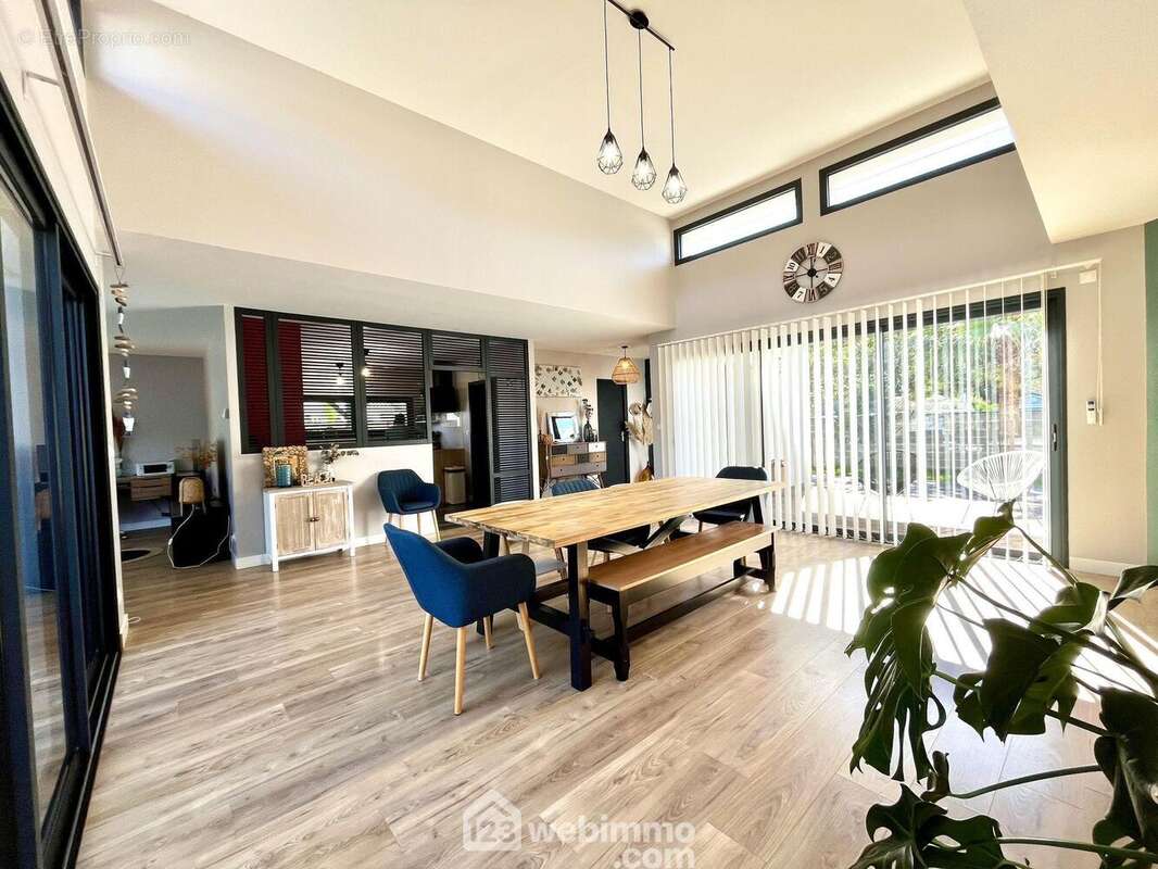 Maison à SAINT-MEDARD-EN-JALLES