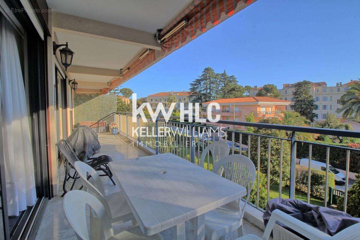 Appartement à CANNES