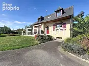 Maison à FLEURIGNE