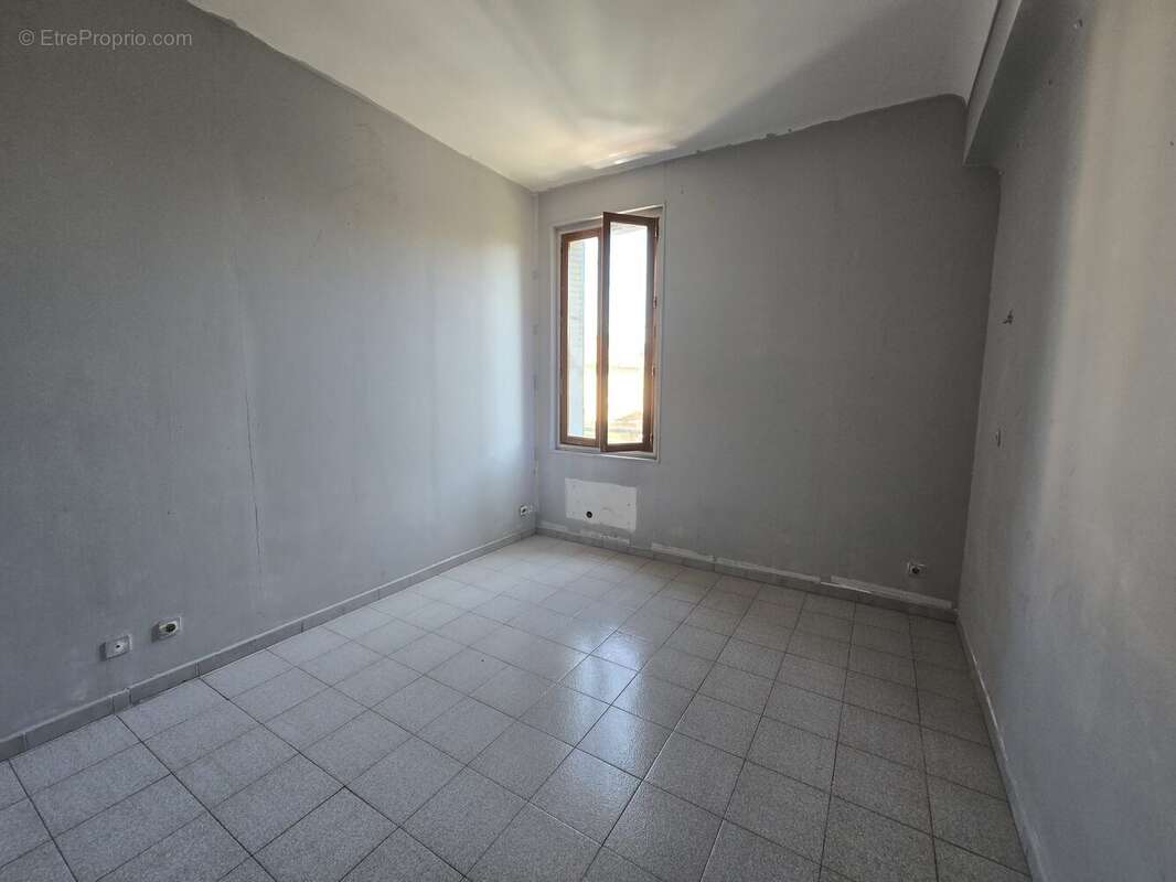 Appartement 66 m² à Avignon  - photo 4