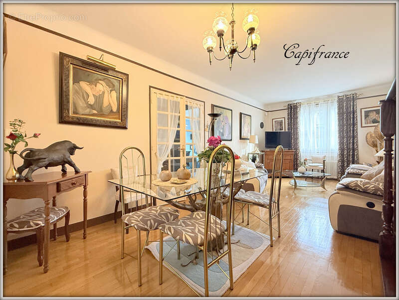 Maison à AULNAY-SOUS-BOIS