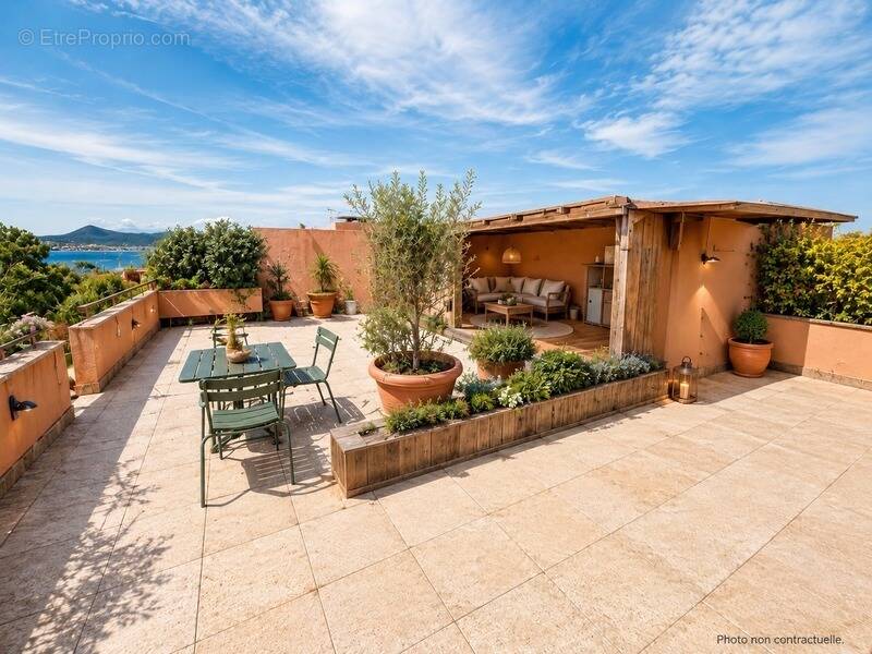 Appartement à SAINT-TROPEZ