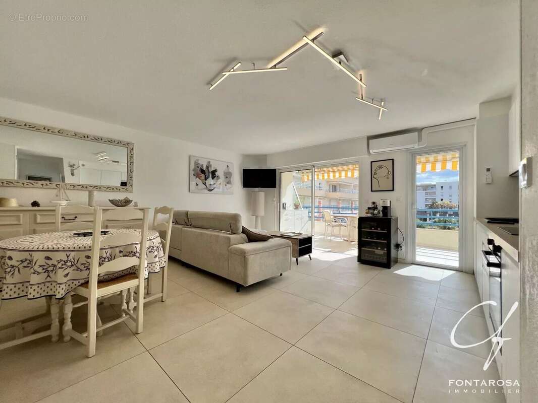 Appartement à FREJUS