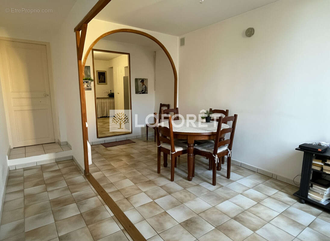 Maison à MALLEMORT