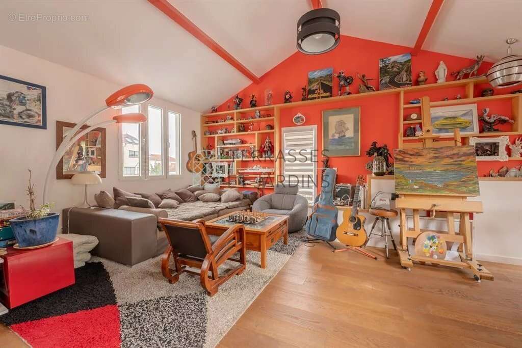 Maison à NOISY-LE-SEC