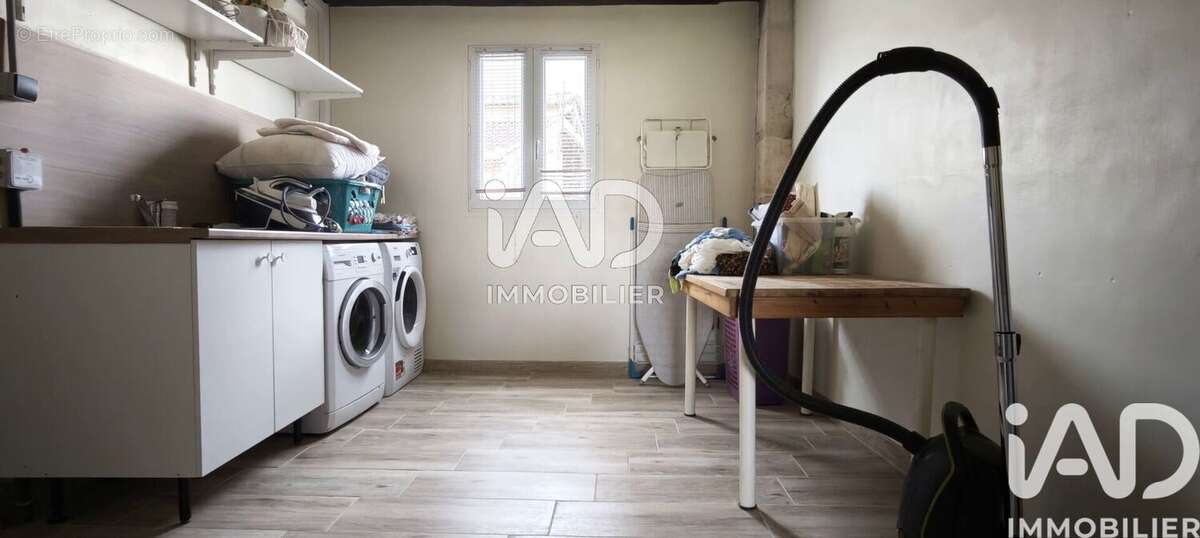 Maison 162 m² à Saint-Sigismond  - photo 9