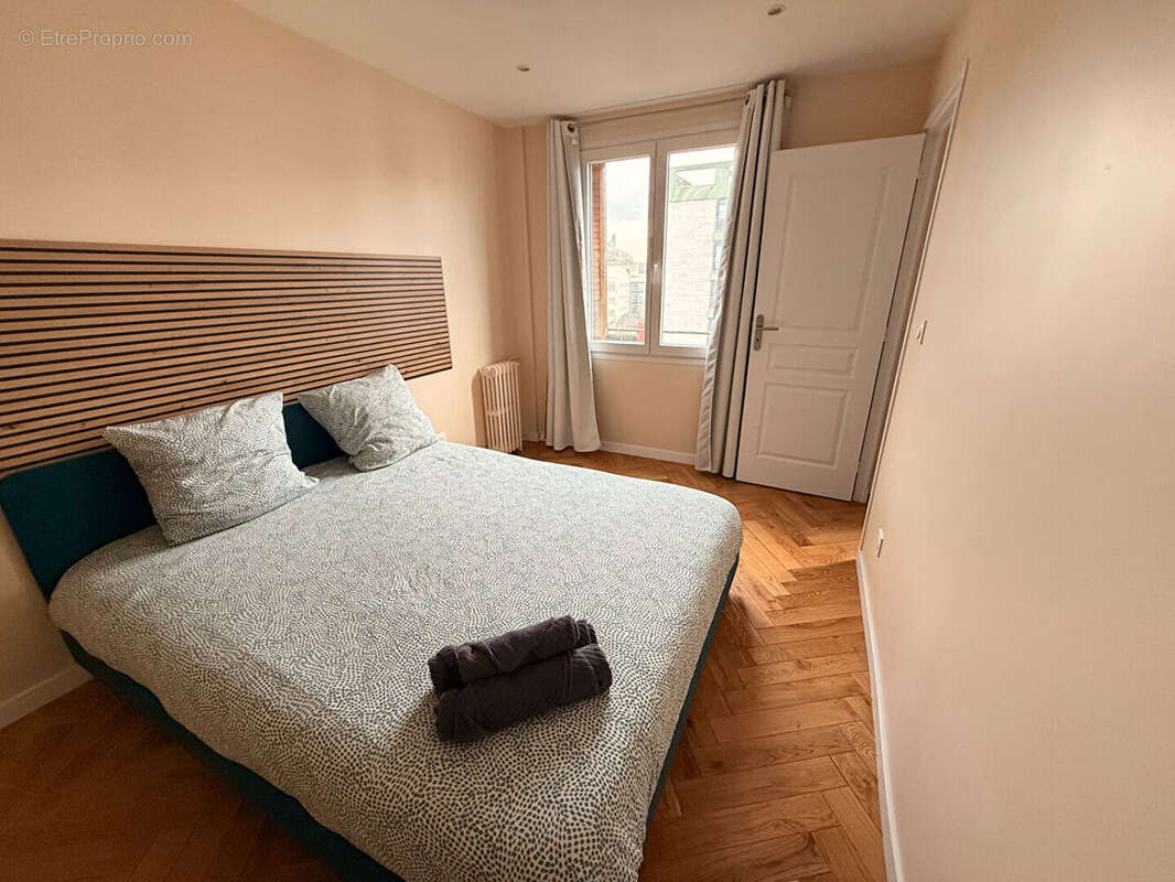 Appartement à BOULOGNE-BILLANCOURT