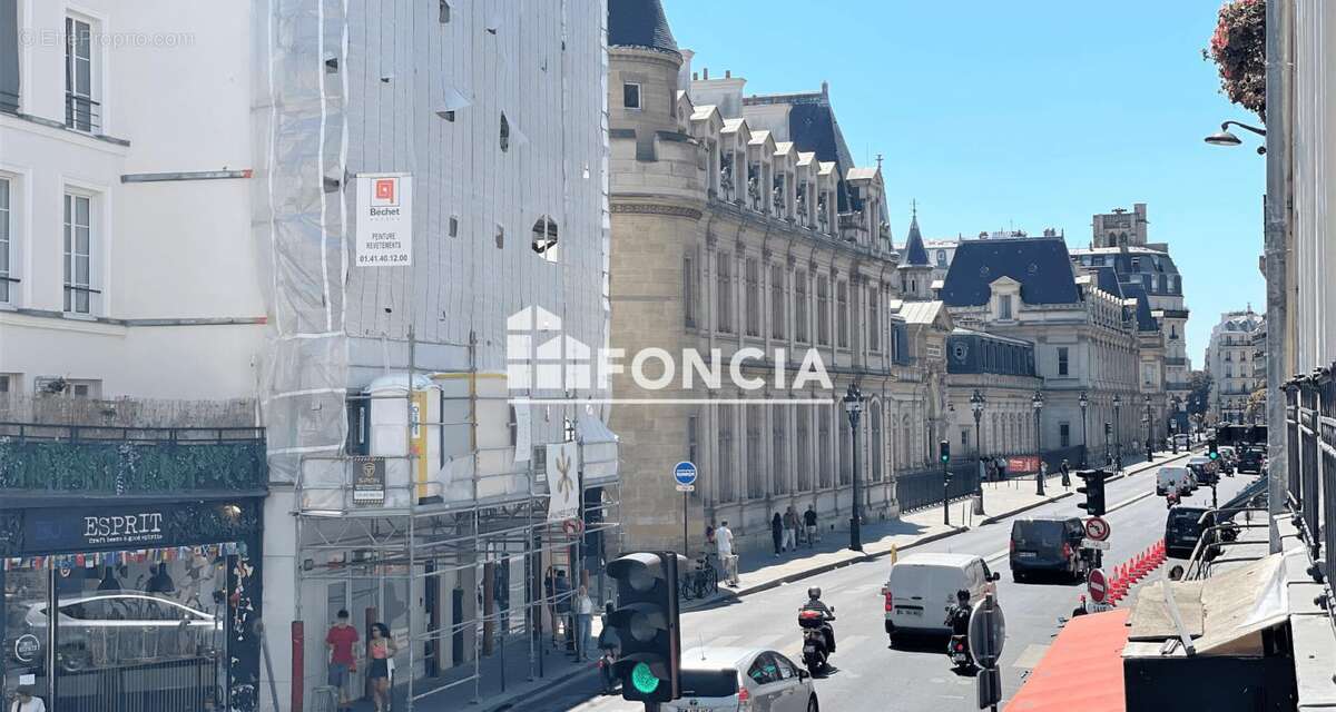 Paris iii – reaumur-sebastopol / rue saint martin – appartement traversant et lumineux - photo 7
