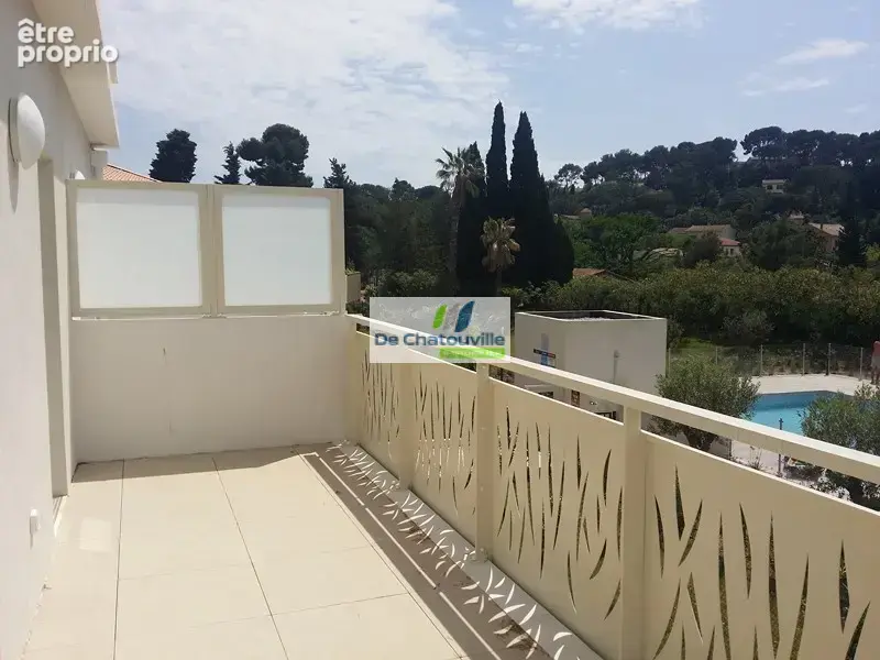 T2 récent avec balcon, piscine - photo 2