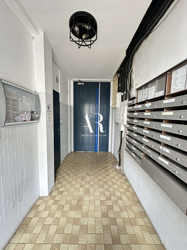 Appartement à PARIS-11E