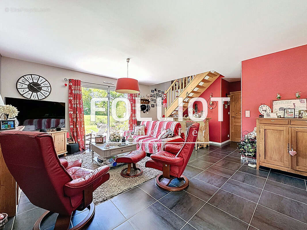 Maison à SAINT-SAUVEUR-LA-POMMERAYE