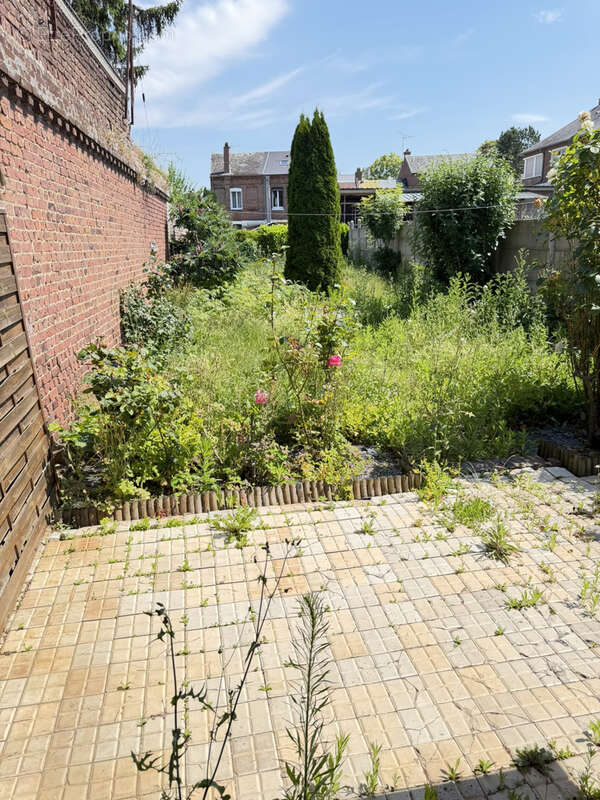 Corbie   maison de ville 3 chambres avec jardin, cave et grenier aménageable - photo 14