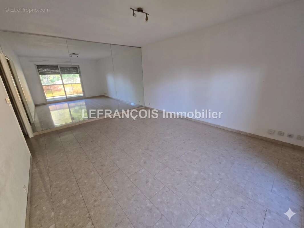 Appartement à GRASSE