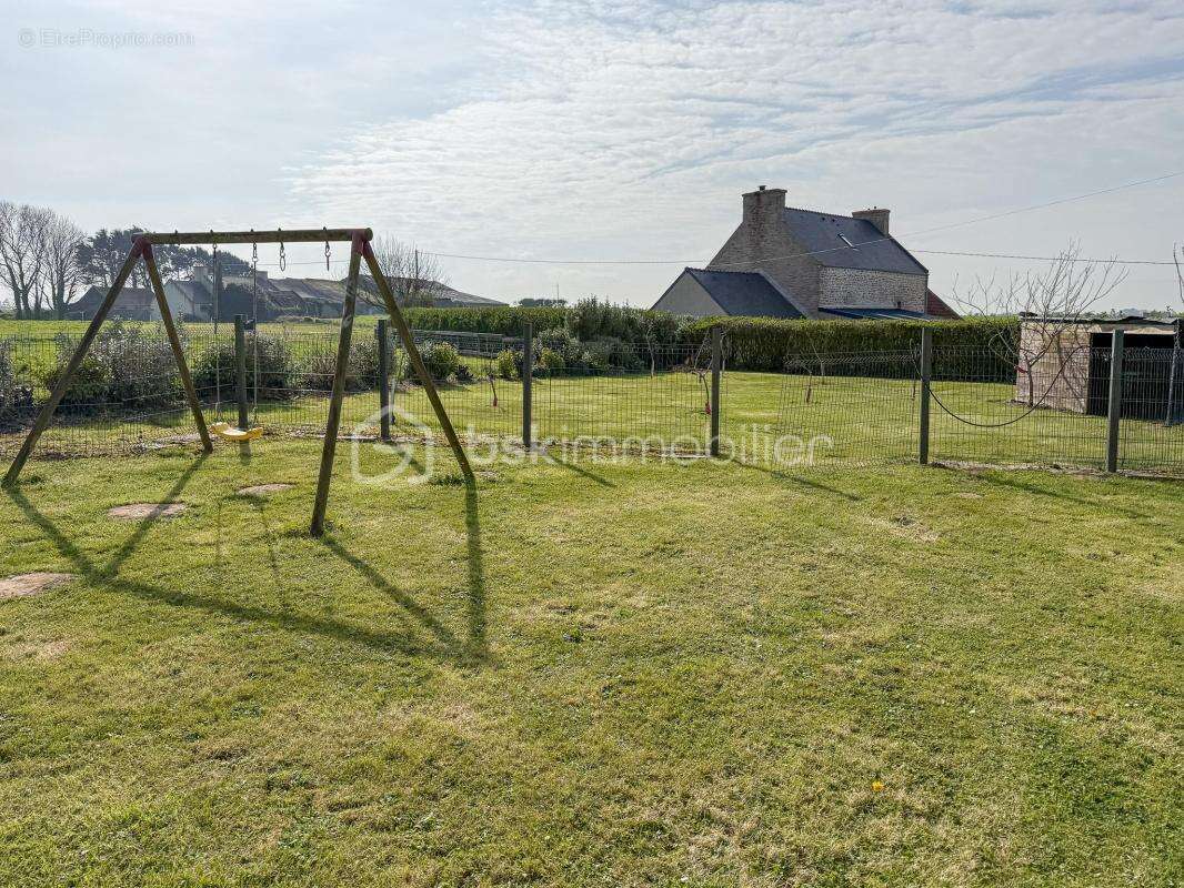 Maison à PLOUDALMEZEAU