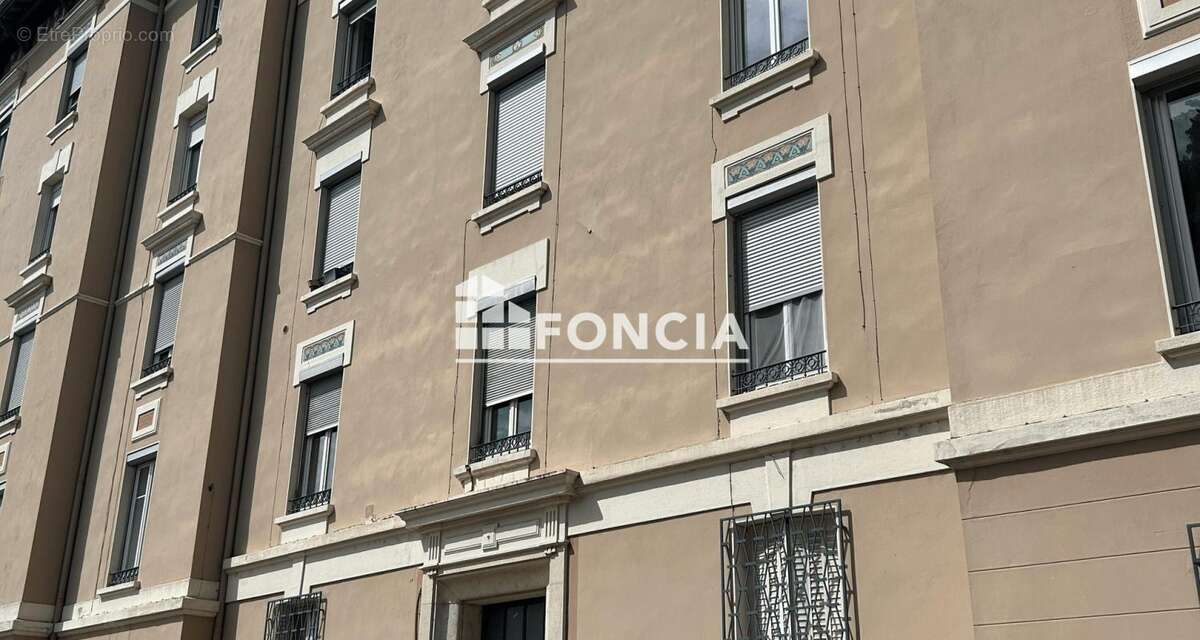 Appartement à VILLEURBANNE