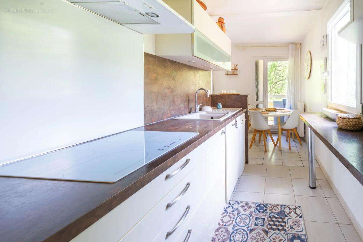 Appartement de 4 pièces de 85 m² à Tremblay-en-France - photo 6