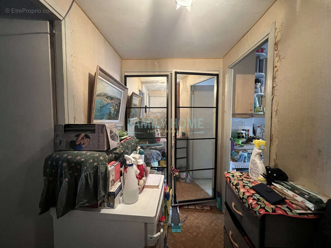 Appartement à PARIS-14E