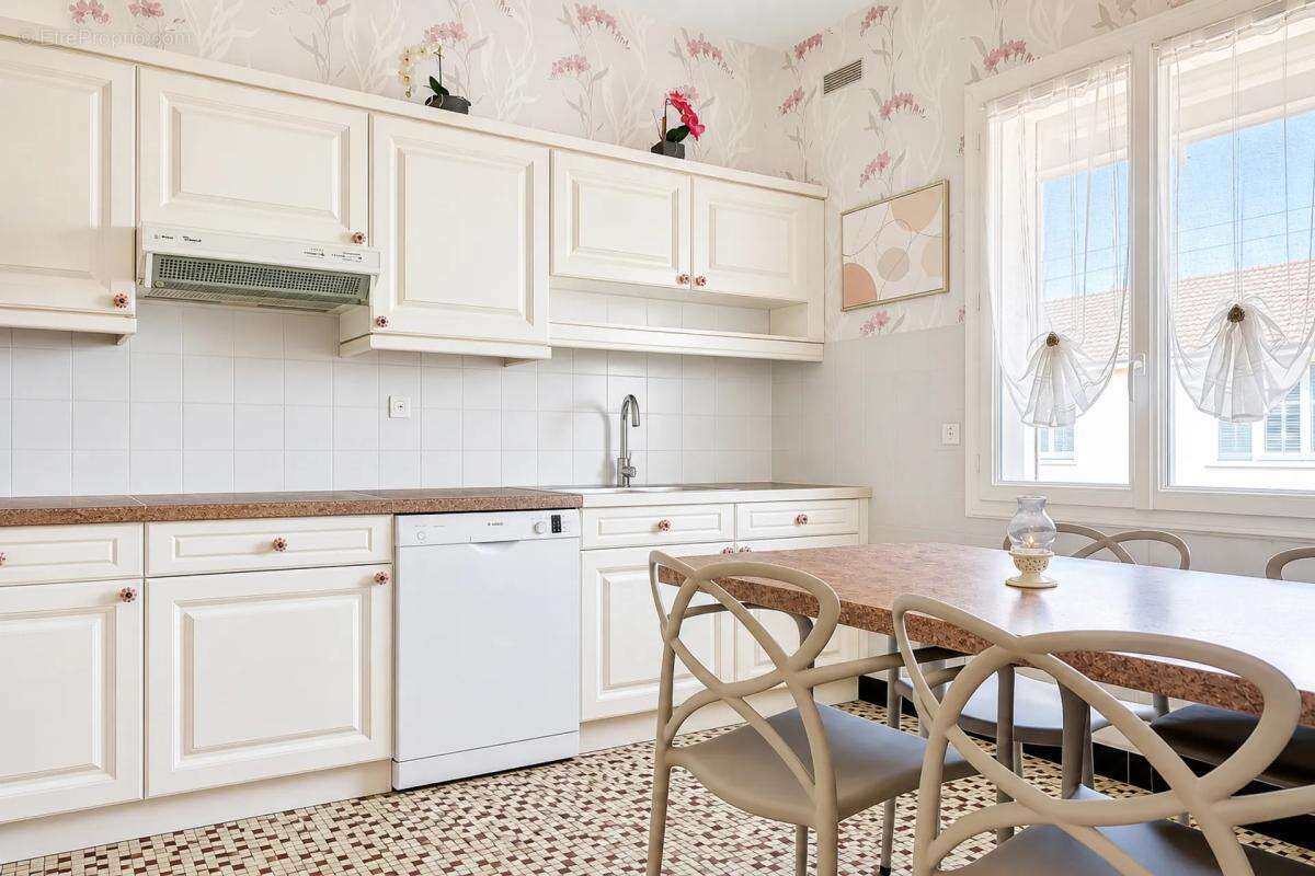 Maison 6 pièces 123 m² avec jardin à Bléré - photo 5