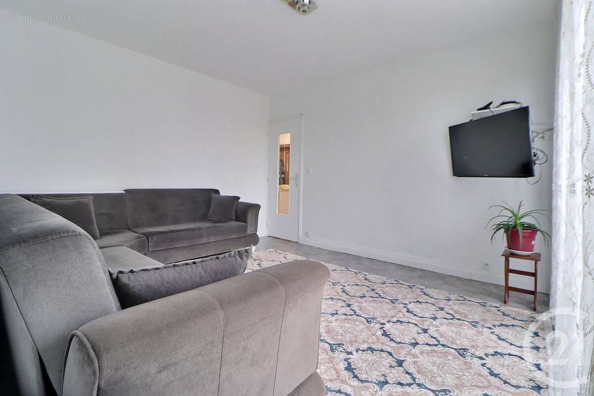 Appartement à AULNAY-SOUS-BOIS