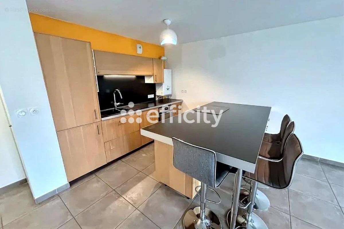 Appartement à VILLEURBANNE