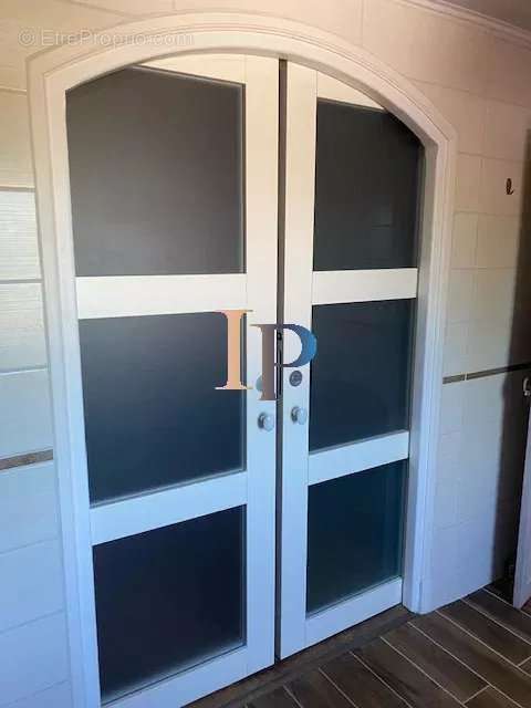 Maison à SAINT-CHRISTOPHE-EN-BRIONNAIS