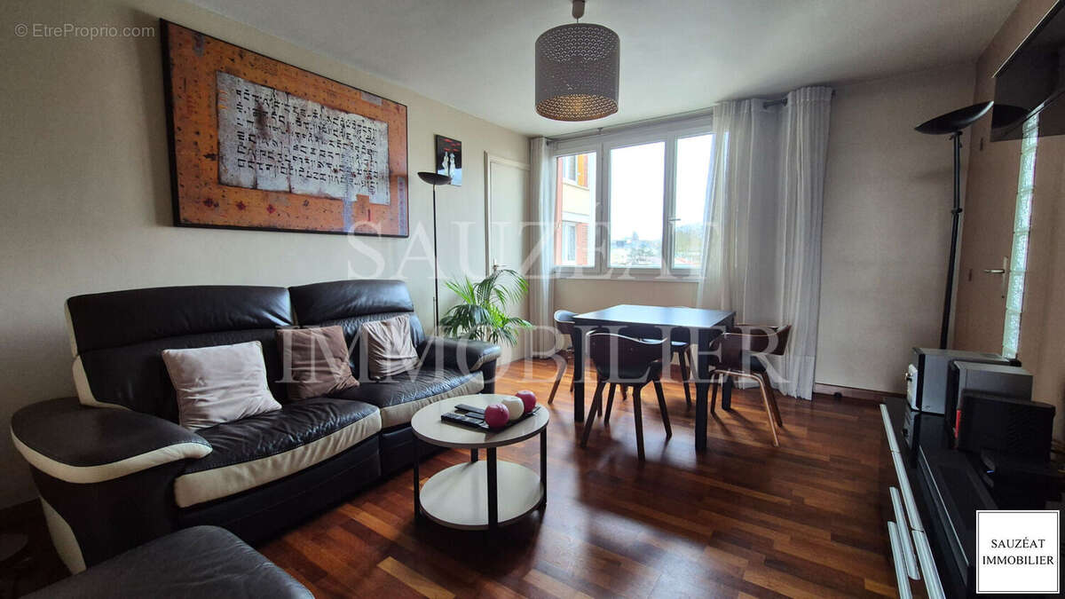 Appartement à BAGNEUX