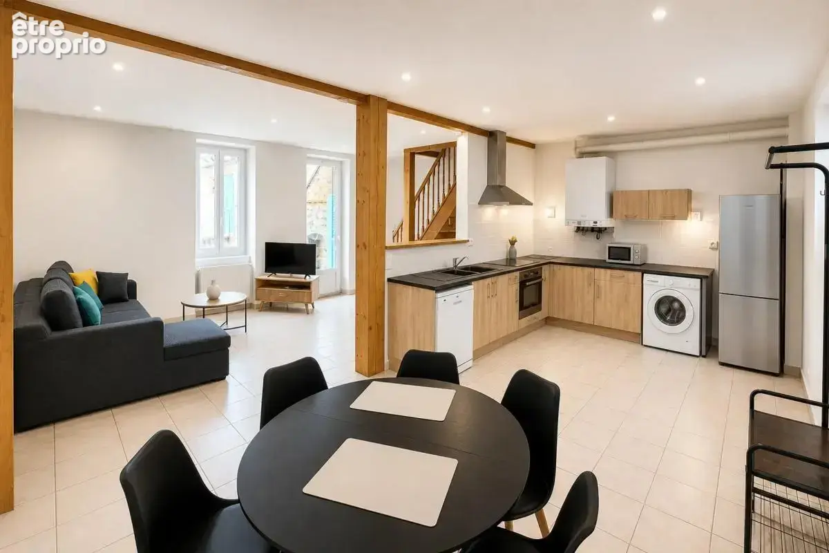 Appartement de 4 pièces de 84 m² au Creusot - photo 2