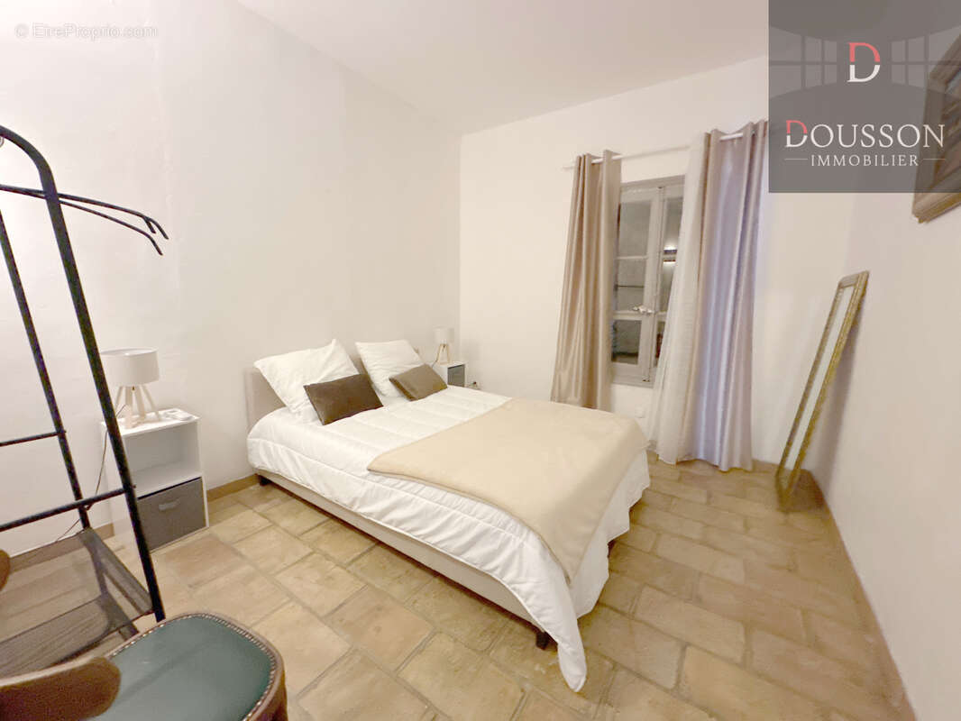 Immeuble - special investisseur - 300 m2 - photo 7