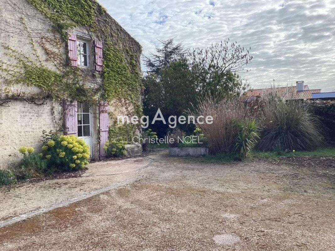 Maison avec du potentiel ,travaux à prévoir - photo 5