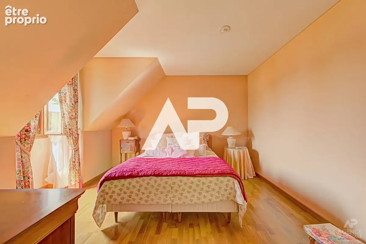 Maison Rueil Malmaison 7 pièce(s) 169 m2 - photo 5