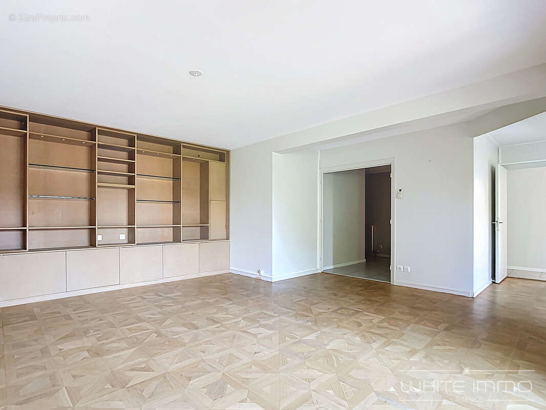 Appartement à SAINTE-FOY-LES-LYON