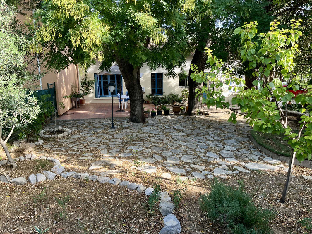 Maison à LES MATELLES