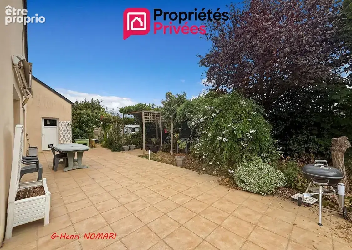 Chateaubriant - Maison7 pièce(s) 140 m2, 4 Chambres, 1174m² de terrain - photo 9