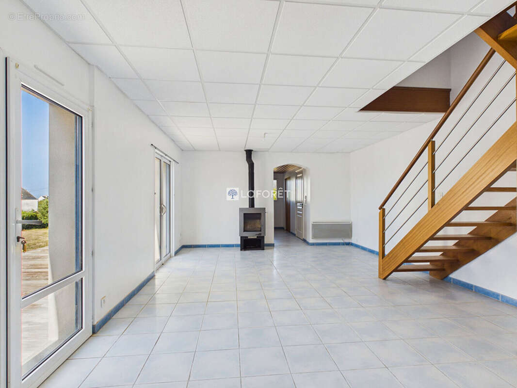 Maison Plozevet 5 pièce(s) 91 m2 - photo 6