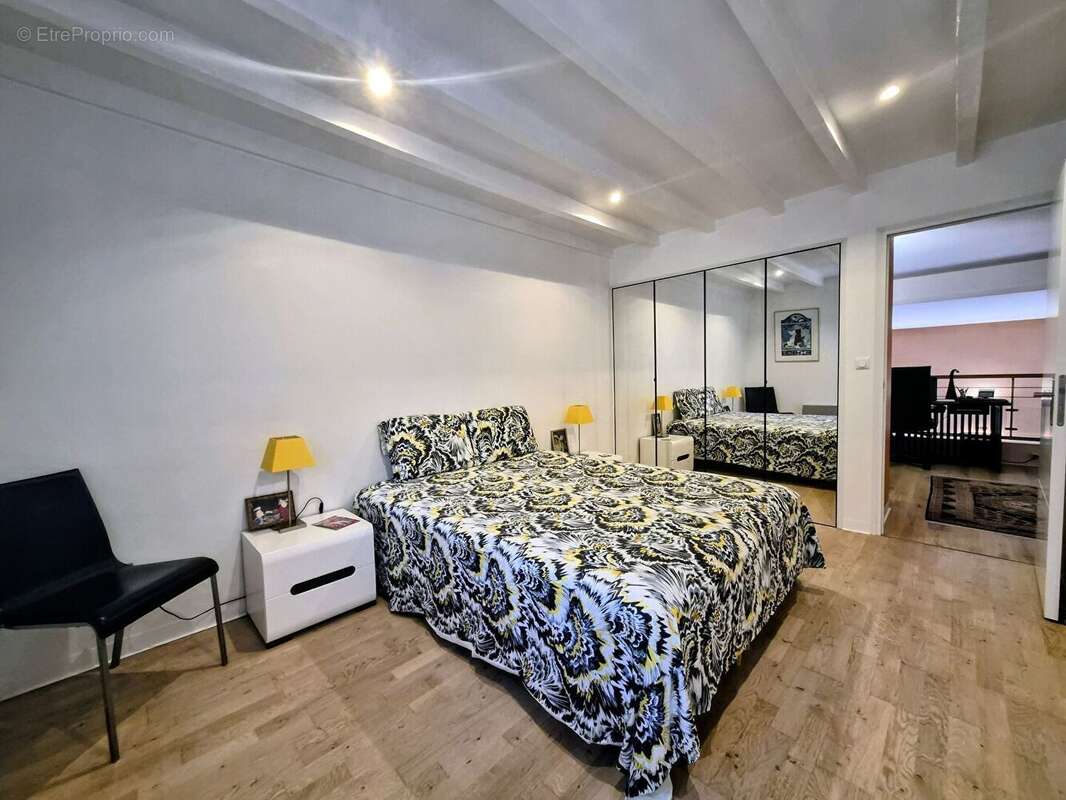 Appartement à HYERES