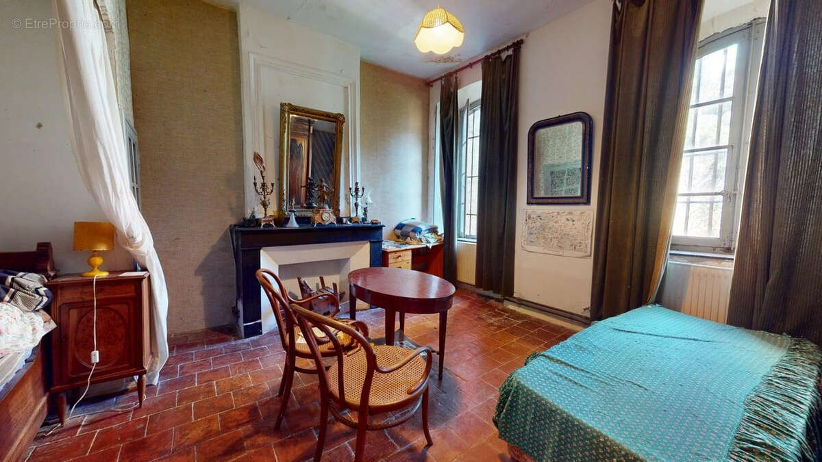 Maison à VILLENEUVE-MINERVOIS