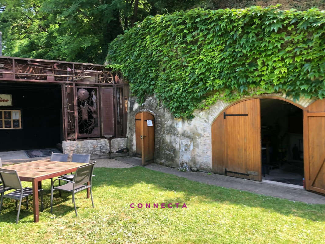 Maison à AZAY-SUR-CHER