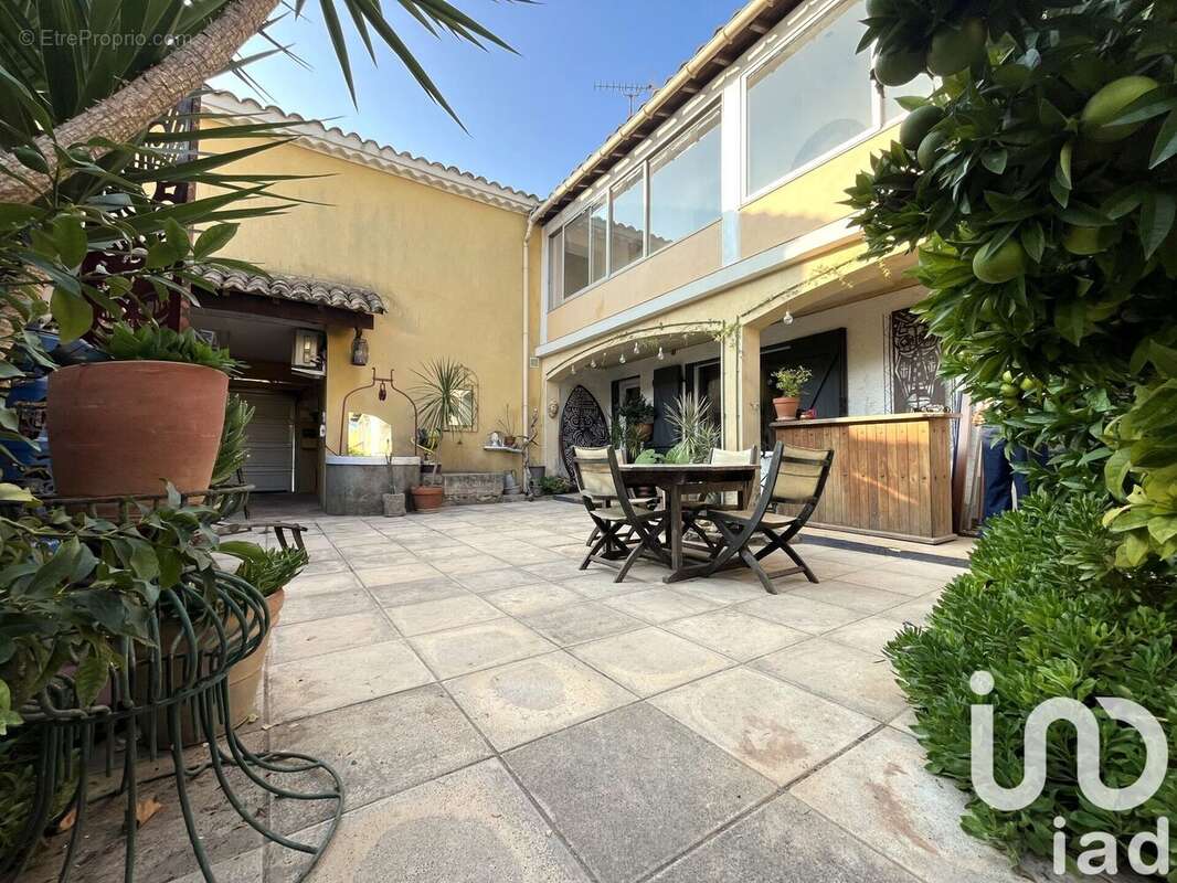 Photo 2 - Maison à GARONS