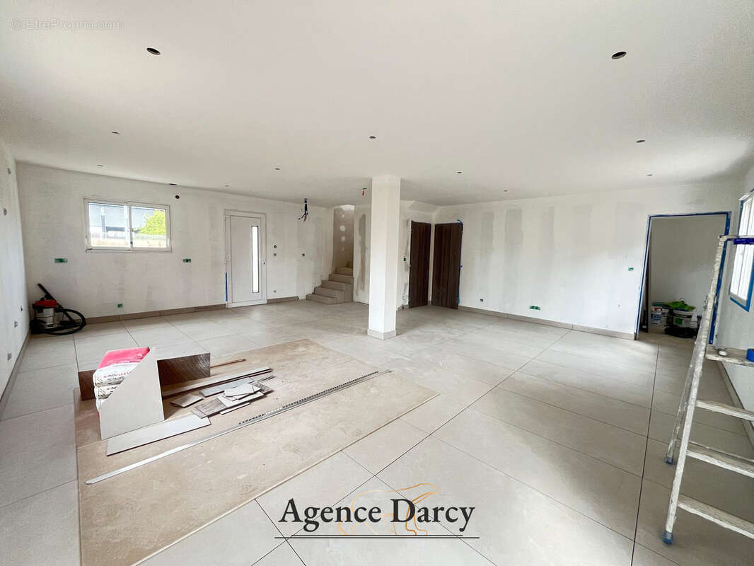 Maison à NUITS-SAINT-GEORGES