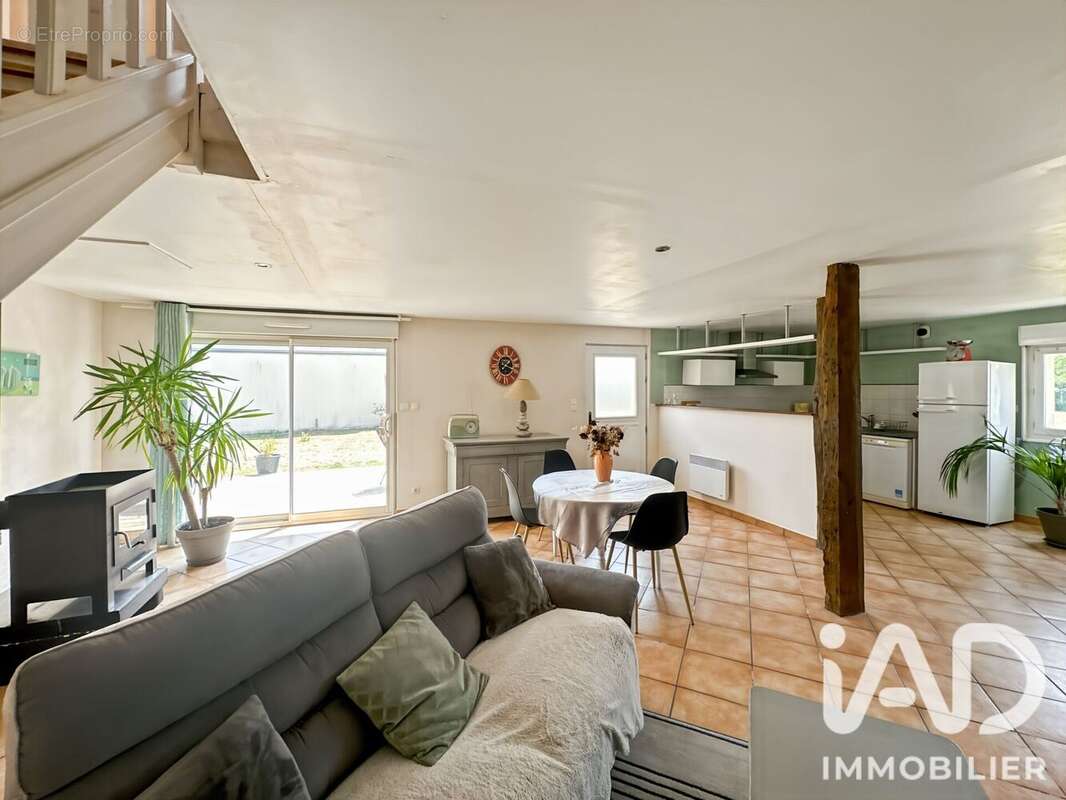 Maison 100 m² à Mont-Dol  - photo 5