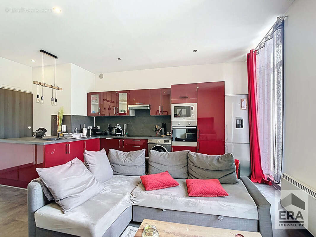 Appartement à MARSEILLE-8E