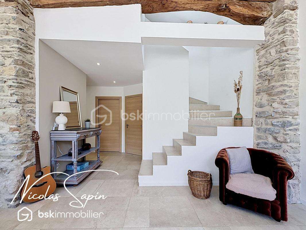 Maison à VIF